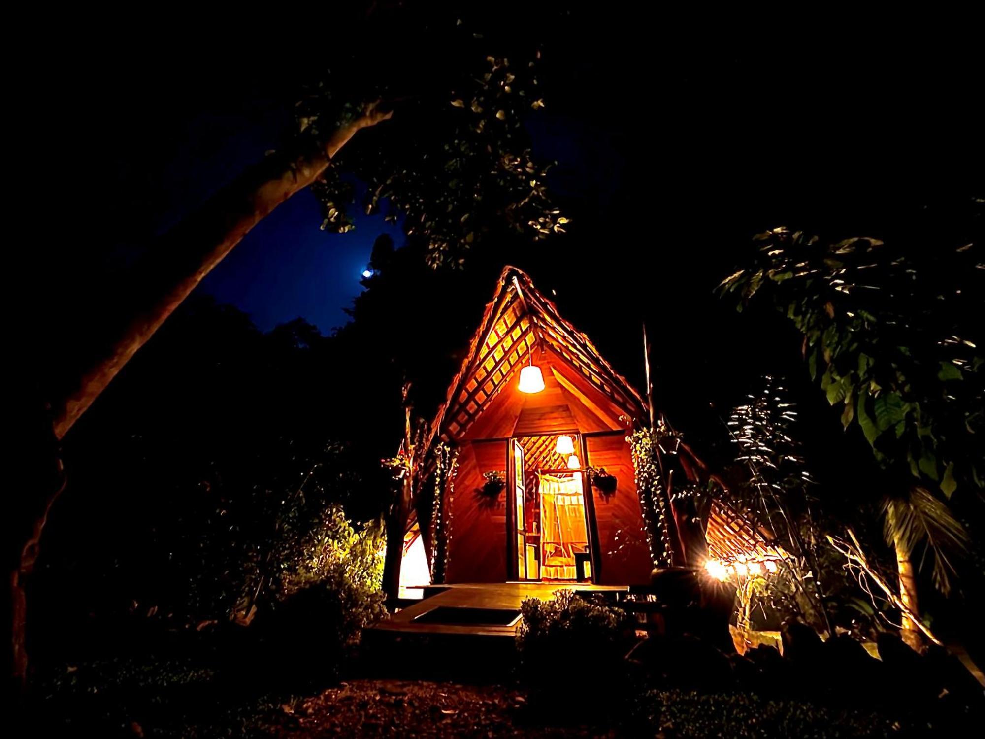 Chika'S Place River View Udawalawa Udawalawe Exterior foto